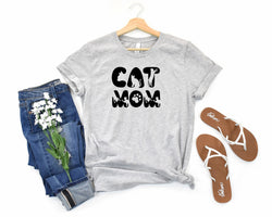 Cat Mom Silhouettes Short Sleeve Tee: A Stylish and Versatile T-Shirt for Cat Moms to Show Their Love of Cats