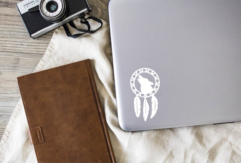 Wolf Dreamcatcher Vinyl Decal | White | Made in USA by Foxtail Decals | for Car Windows, Tablets, Laptops, Water Bottles, etc. | 2.5 x 4.5 inch