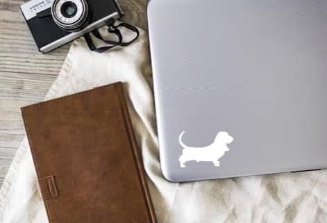 Basset Hound Side Vinyl Decal | White | 4.5 x 3.0 inch